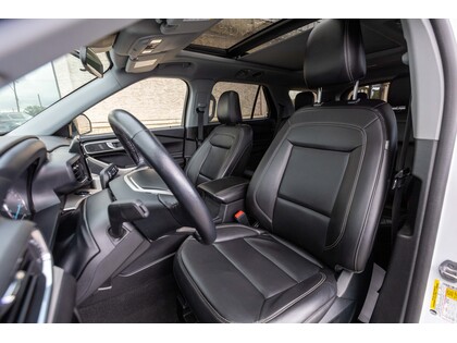 used 2023 Ford Explorer car, priced at $33,978