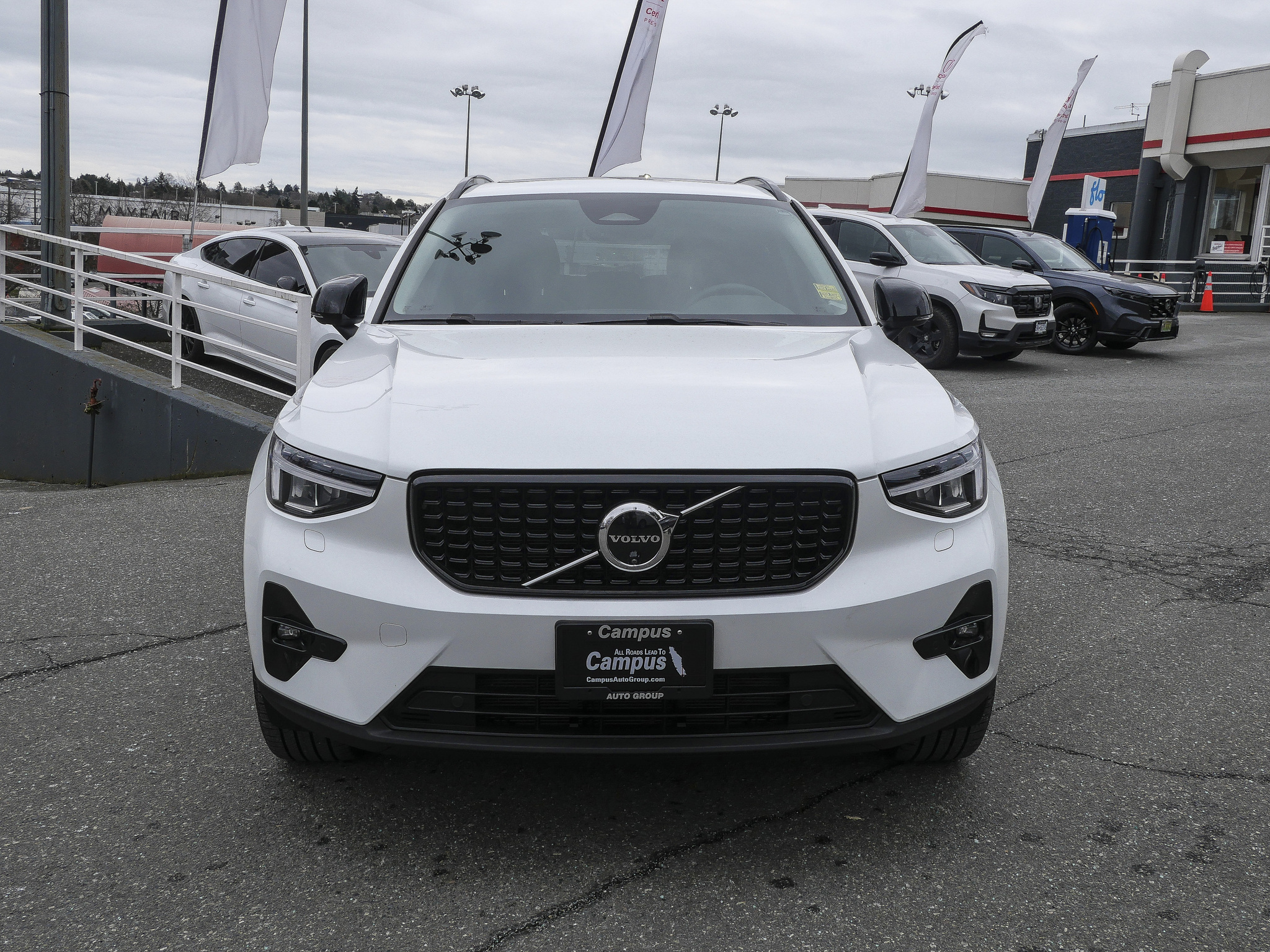 2024 Volvo XC40