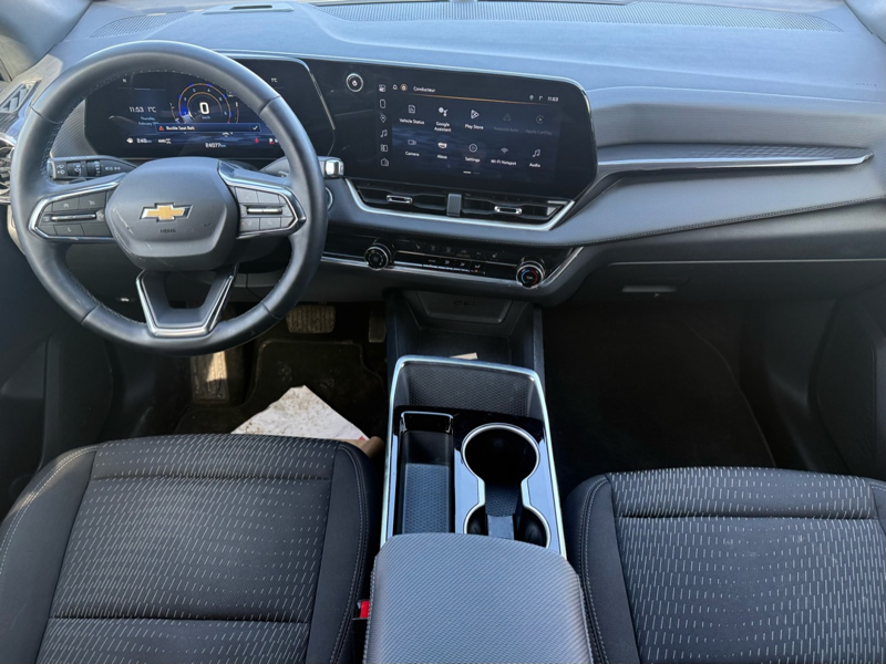 2025 Chevrolet Equinox - Gallery image 13