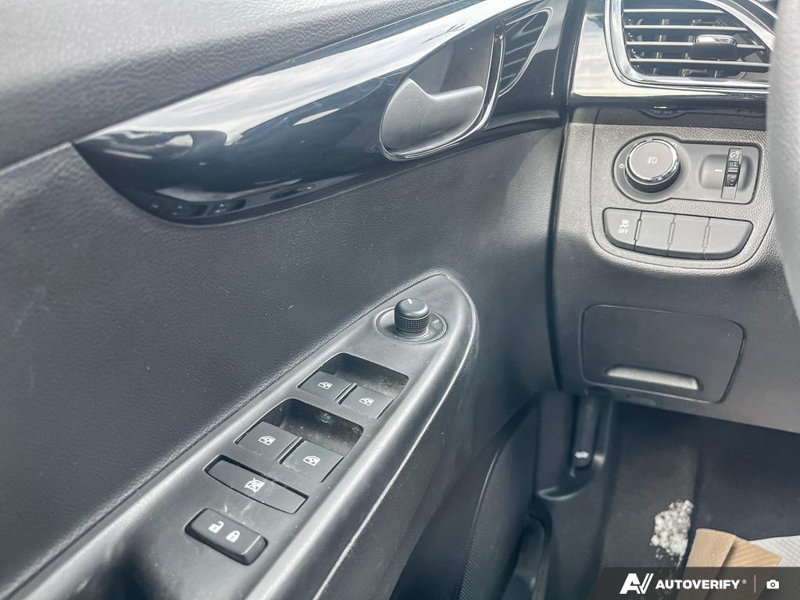 2018 Chevrolet Spark - Gallery image 10