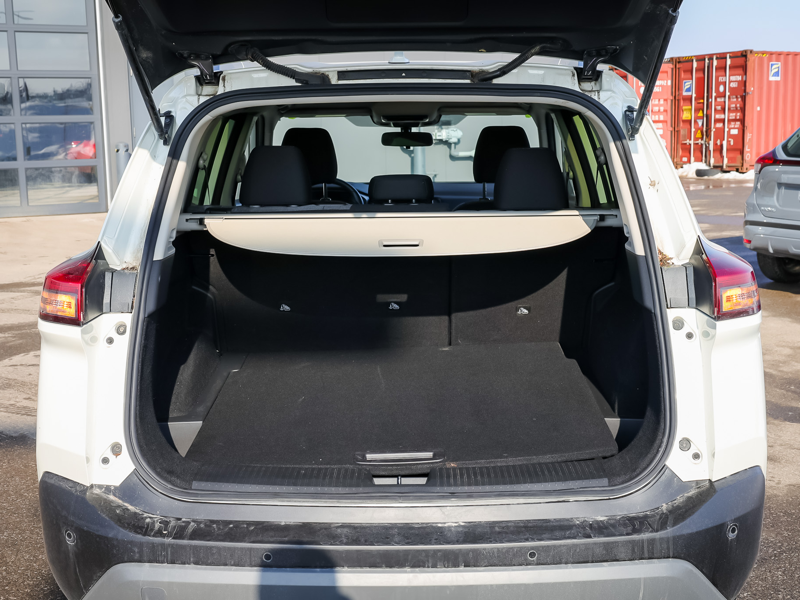 2023 Nissan Rogue - Gallery image 9