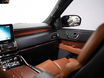 used 2021 Lincoln Navigator car, priced at $53,900