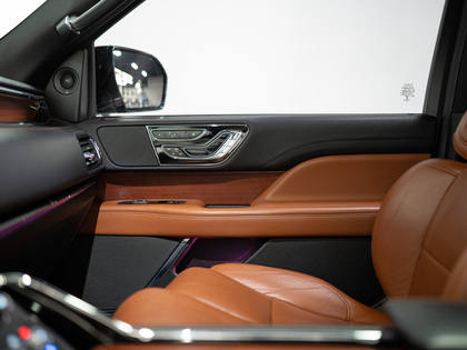 used 2021 Lincoln Navigator car, priced at $53,900