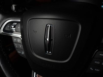 used 2021 Lincoln Navigator car, priced at $53,900