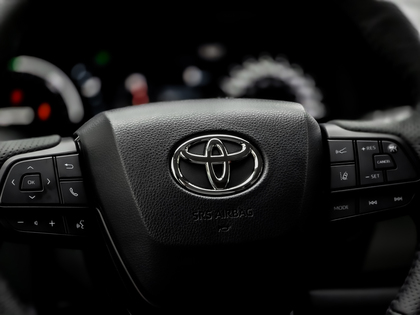 used 2025 Toyota Sienna car, priced at $56,995