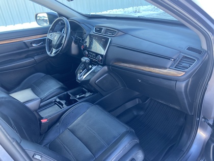 used 2017 Honda CR-V car, priced at $27,900