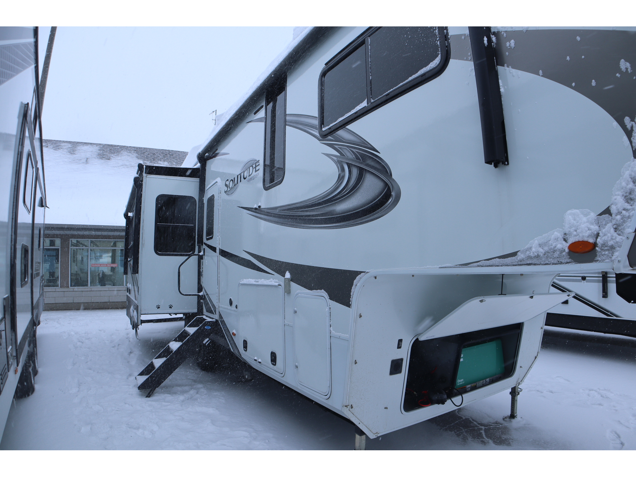 2021 Grand Design Solitude