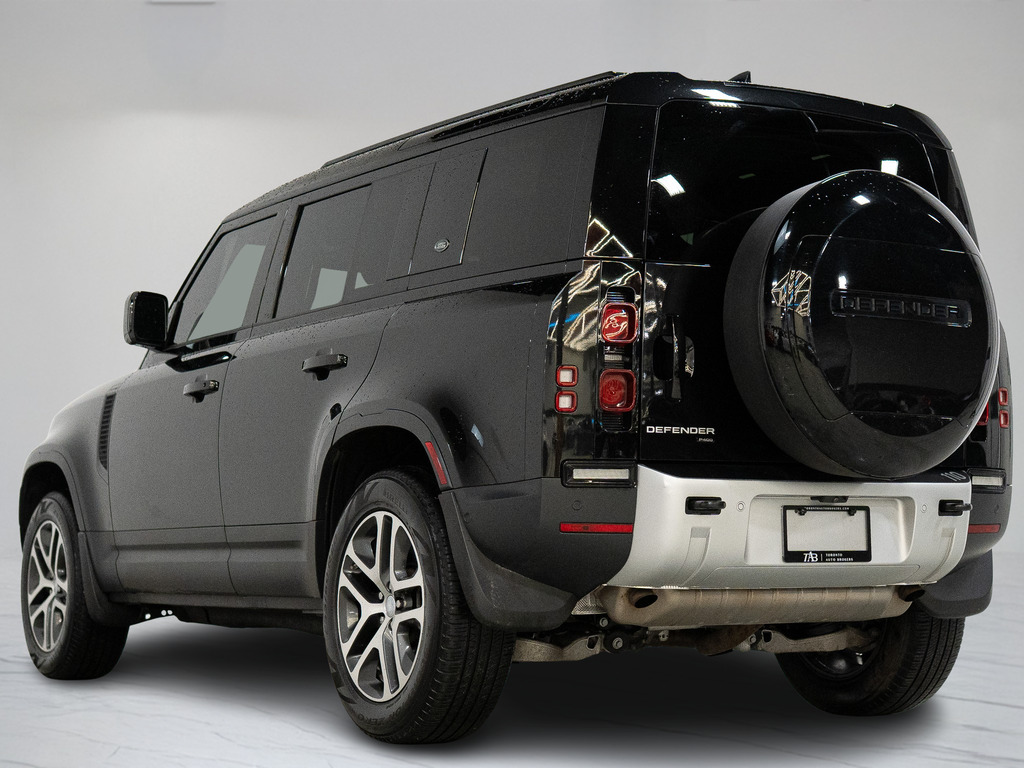 2023 Land Rover Defender 110 SE, Toronto, Cash