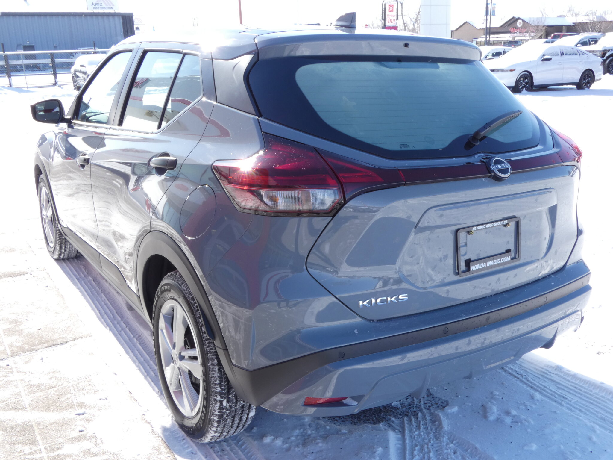 2025 Nissan Kicks Play