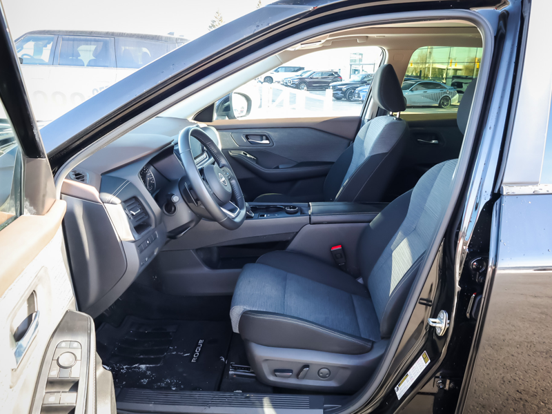 2023 Nissan Rogue - Gallery image 7
