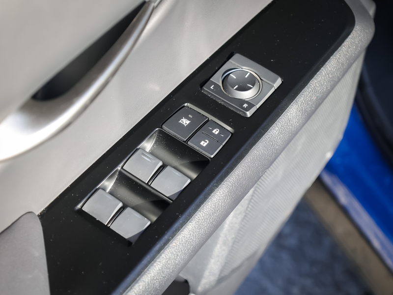 2024 Lexus UX 250h - Gallery image 13