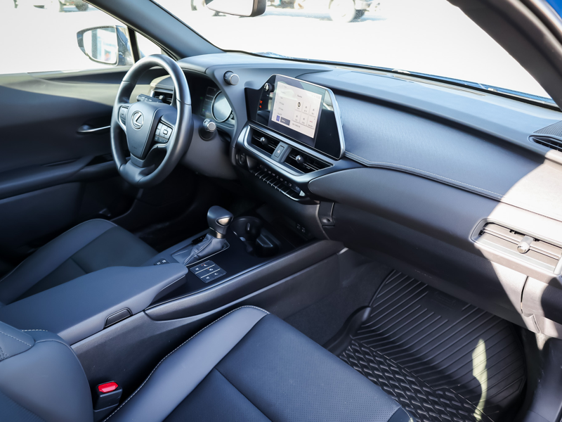 2024 Lexus UX 250h - Gallery image 10
