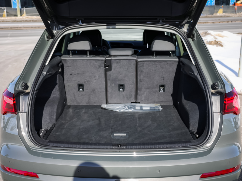 2025 Audi Q3 - Gallery image 9