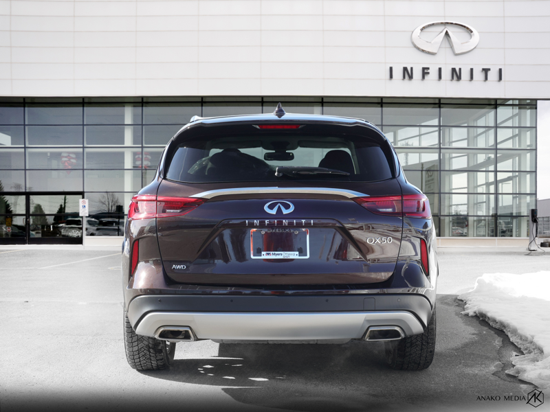 2021 INFINITI QX50 - Gallery image 2