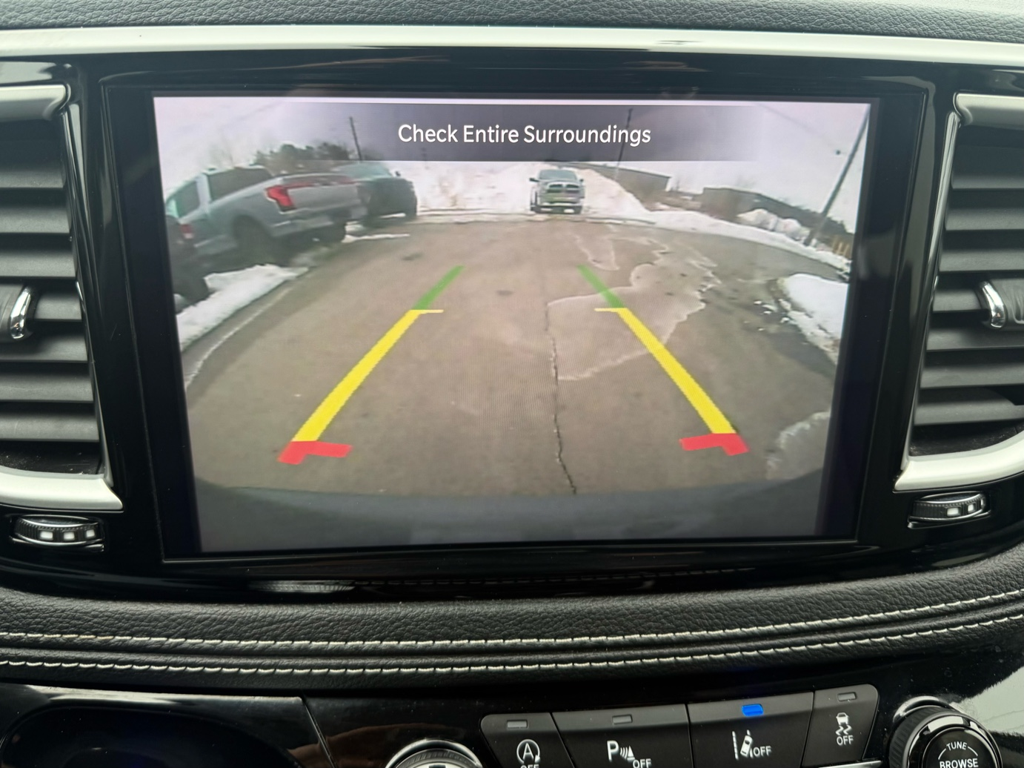 2023 Chrysler Pacifica - Gallery image 18