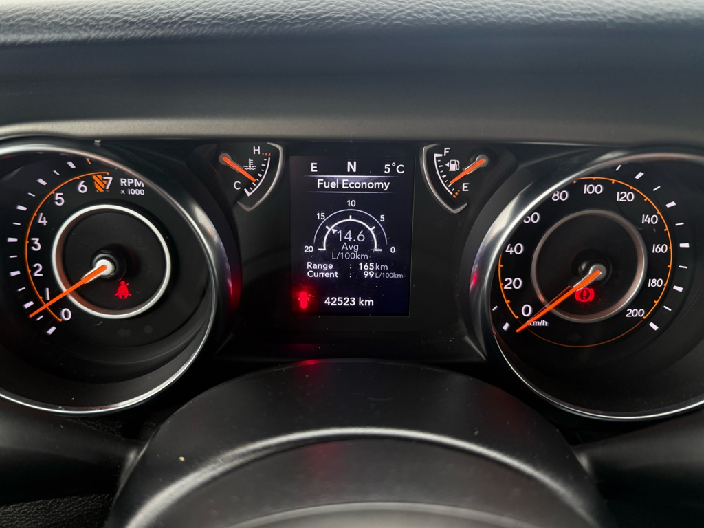 2022 Jeep Wrangler - Gallery image 17