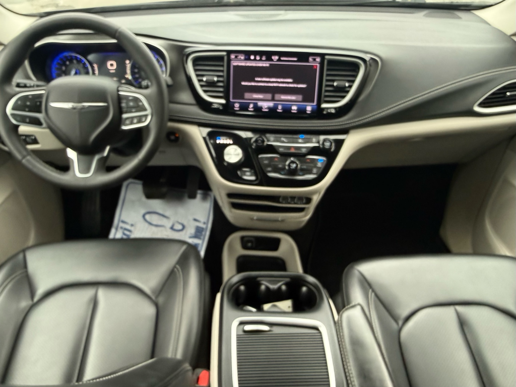 2023 Chrysler Pacifica - Gallery image 11