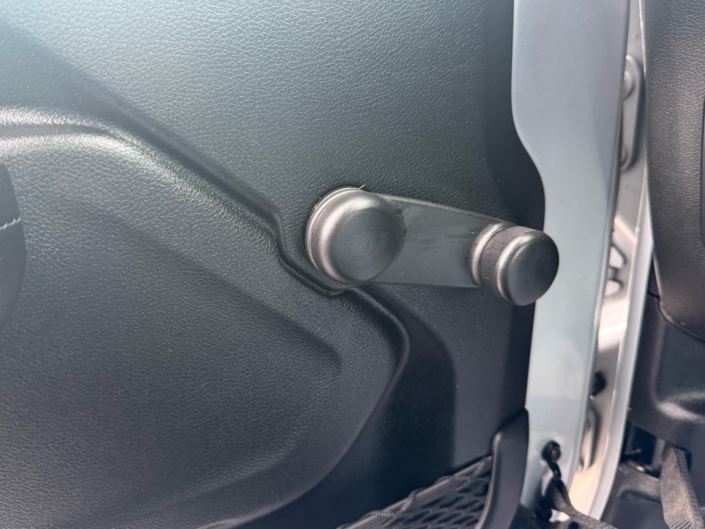 2022 Jeep Wrangler - Gallery image 11