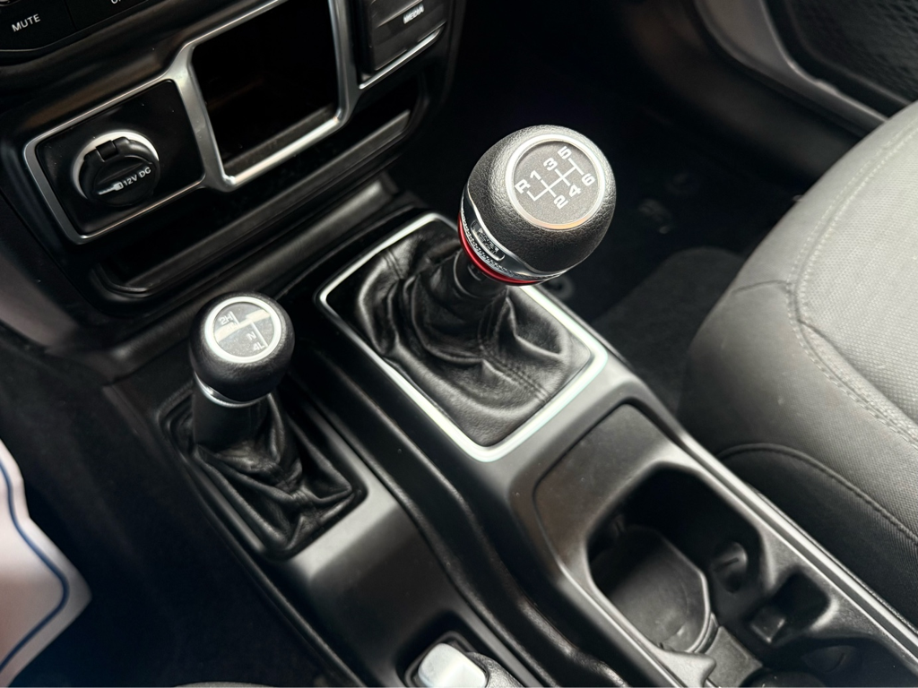 2022 Jeep Wrangler - Gallery image 20