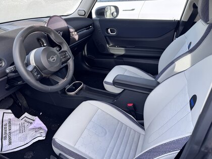 used 2025 MINI 3 Door car, priced at $38,688