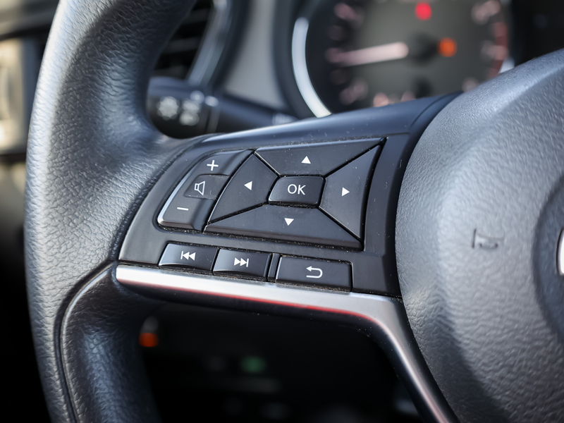 2017 Nissan Rogue - Gallery image 15