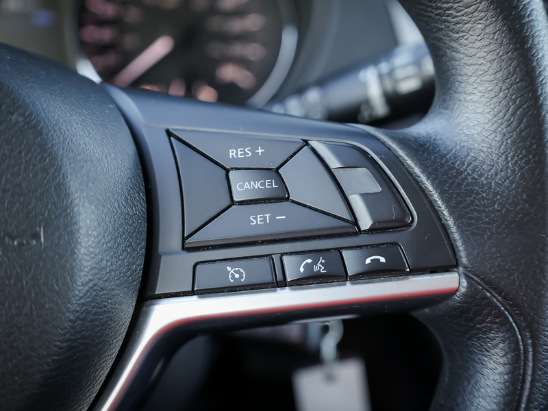 2017 Nissan Rogue - Gallery image 16