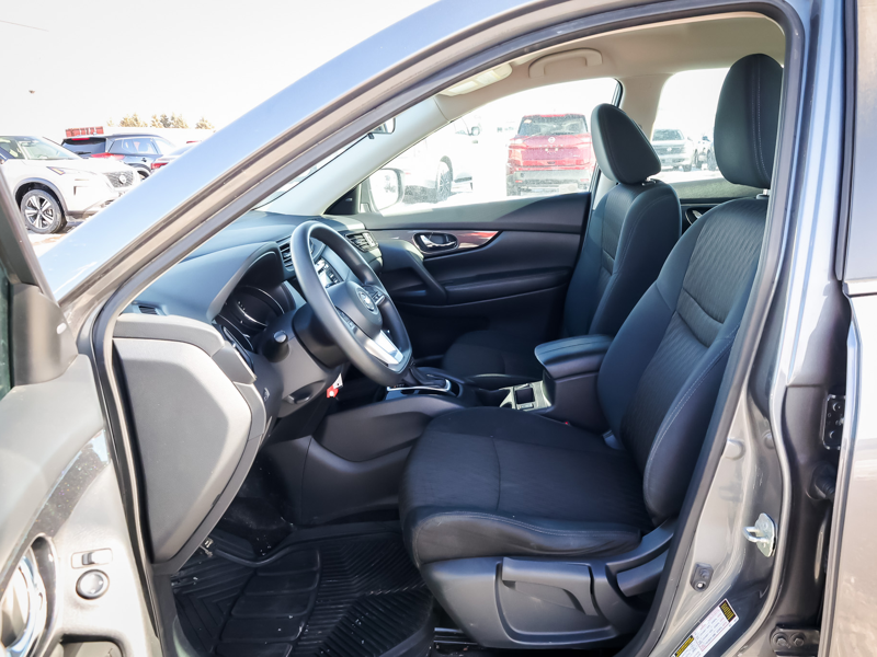 2017 Nissan Rogue - Gallery image 7