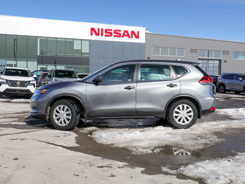 2017 Nissan Rogue - Gallery image 4