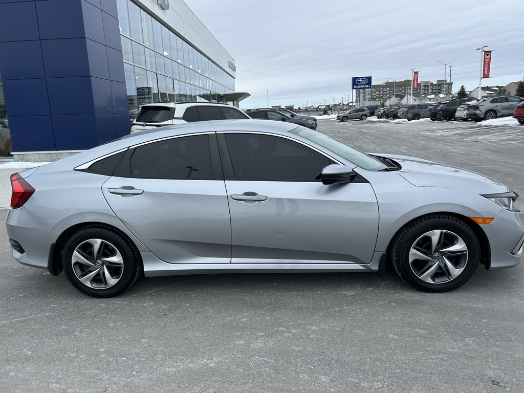 2021 Honda Civic Sedan - Gallery image 9