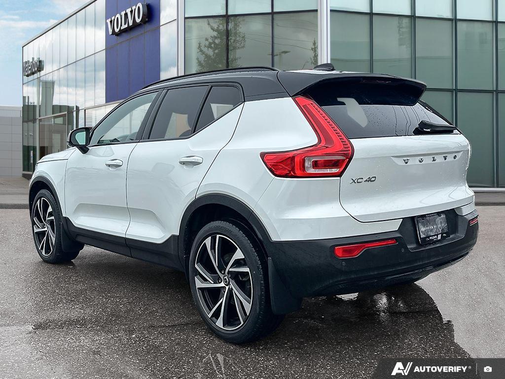 2022 Volvo XC40