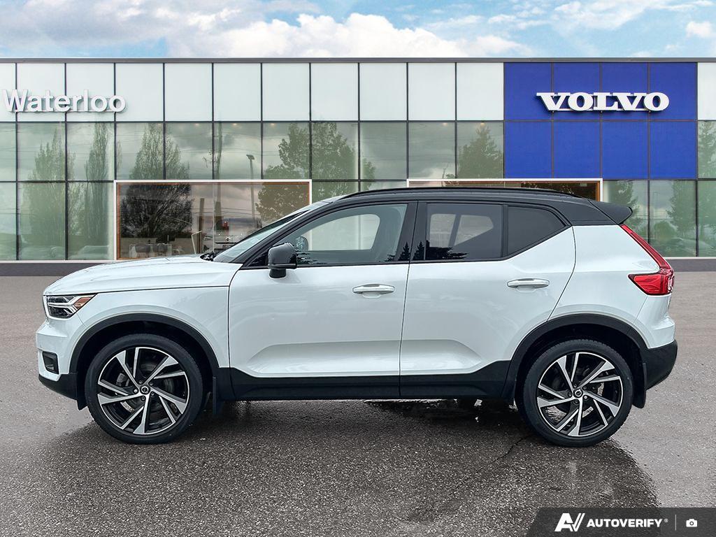 2022 Volvo XC40