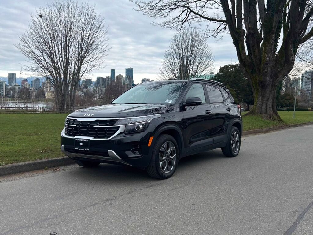 Voxcar KIA Seltos SUV in Black, VANCOUVER