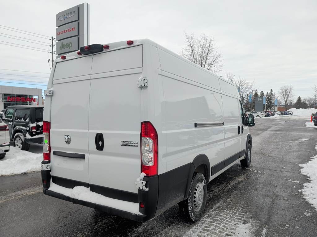 2025 RAM ProMaster Cargo Van - Gallery image 4