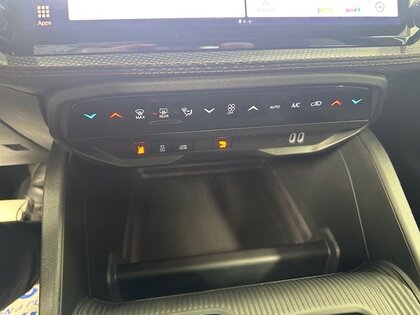 used 2026 Jeep Cherokee car, priced at $54,598