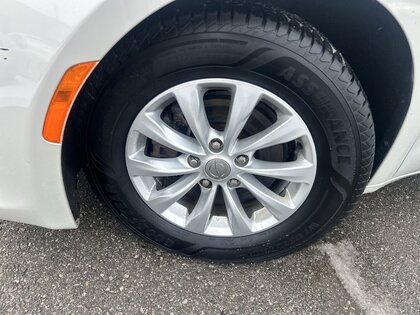 used 2017 Chrysler Pacifica car, priced at $15,998