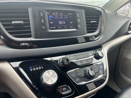 used 2017 Chrysler Pacifica car, priced at $15,998