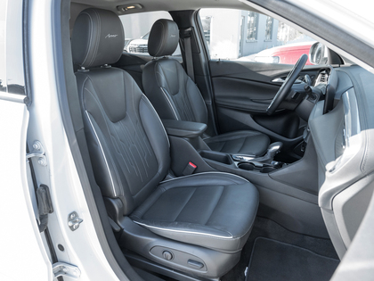 used 2025 Buick Encore GX car, priced at $32,995