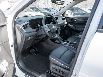 used 2025 Buick Encore GX car, priced at $32,995