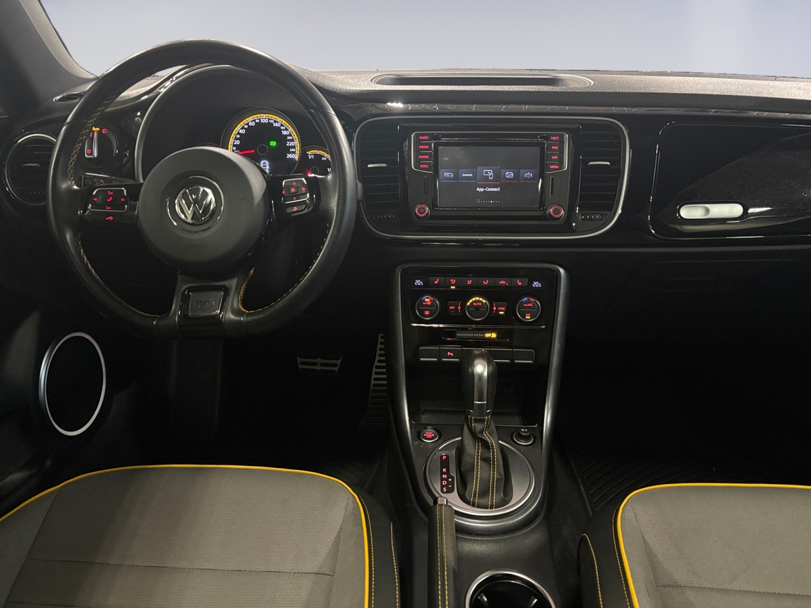 2019 Volkswagen Beetle