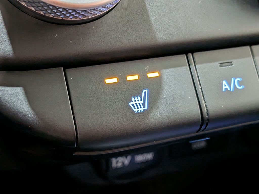 Hyundai Elantra 2022