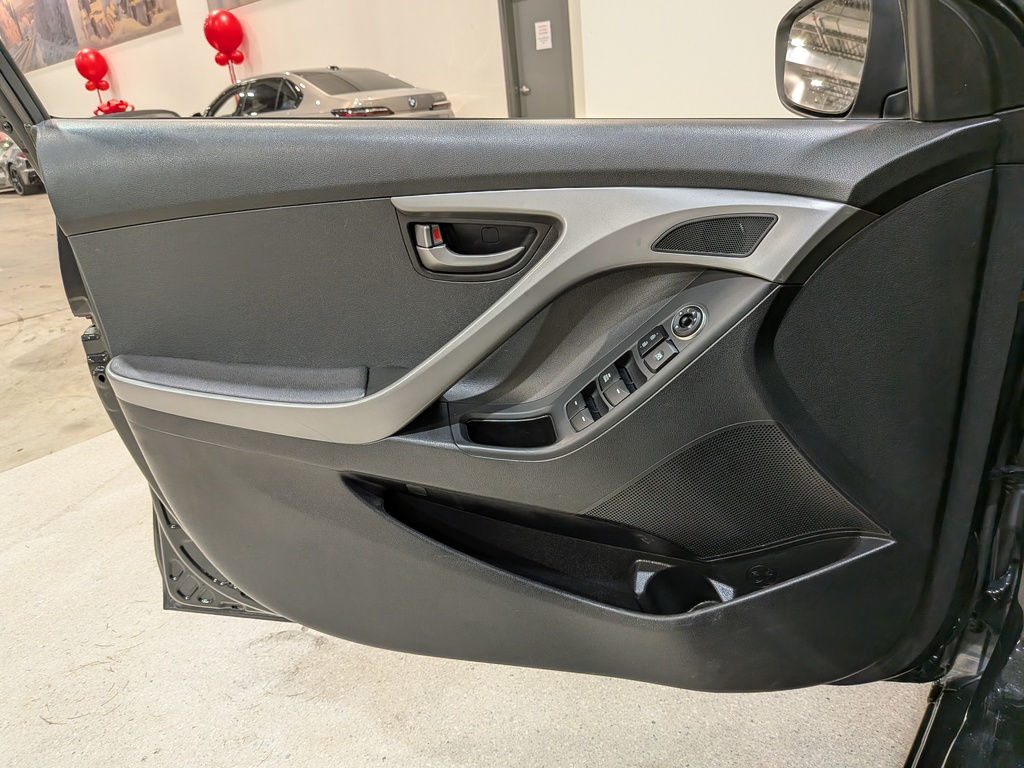 Hyundai Elantra 2015