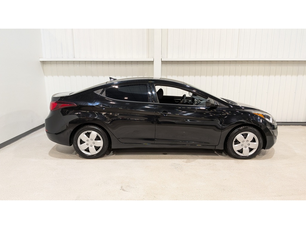 Hyundai Elantra 2015