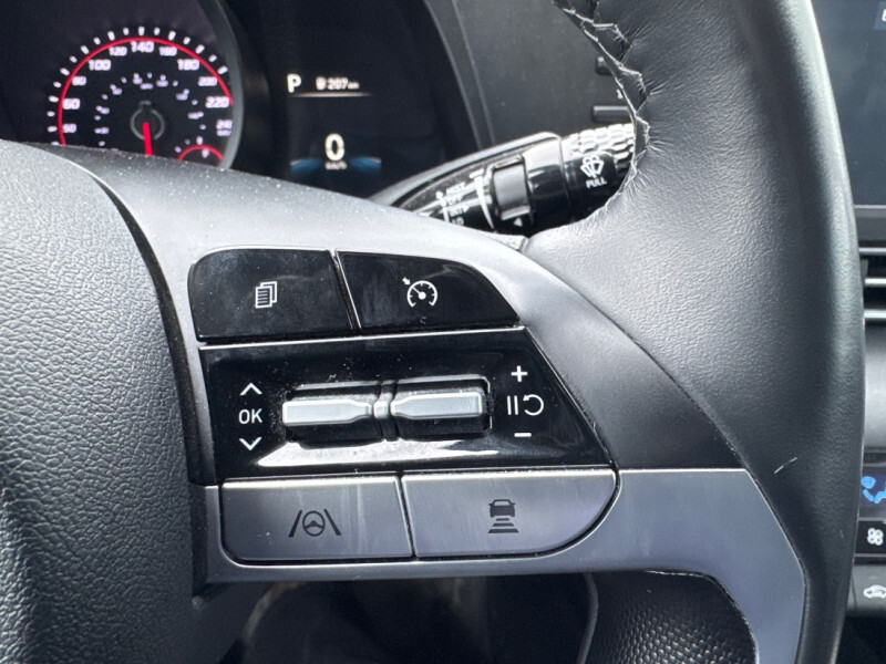 2021 Hyundai Elantra Sedan - Gallery image 15