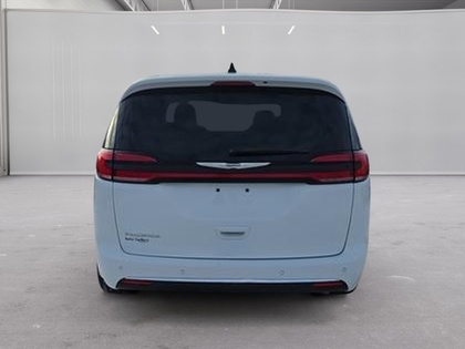 used 2024 Chrysler Pacifica car, priced at $36,287