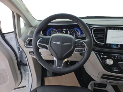 used 2024 Chrysler Pacifica car, priced at $36,287