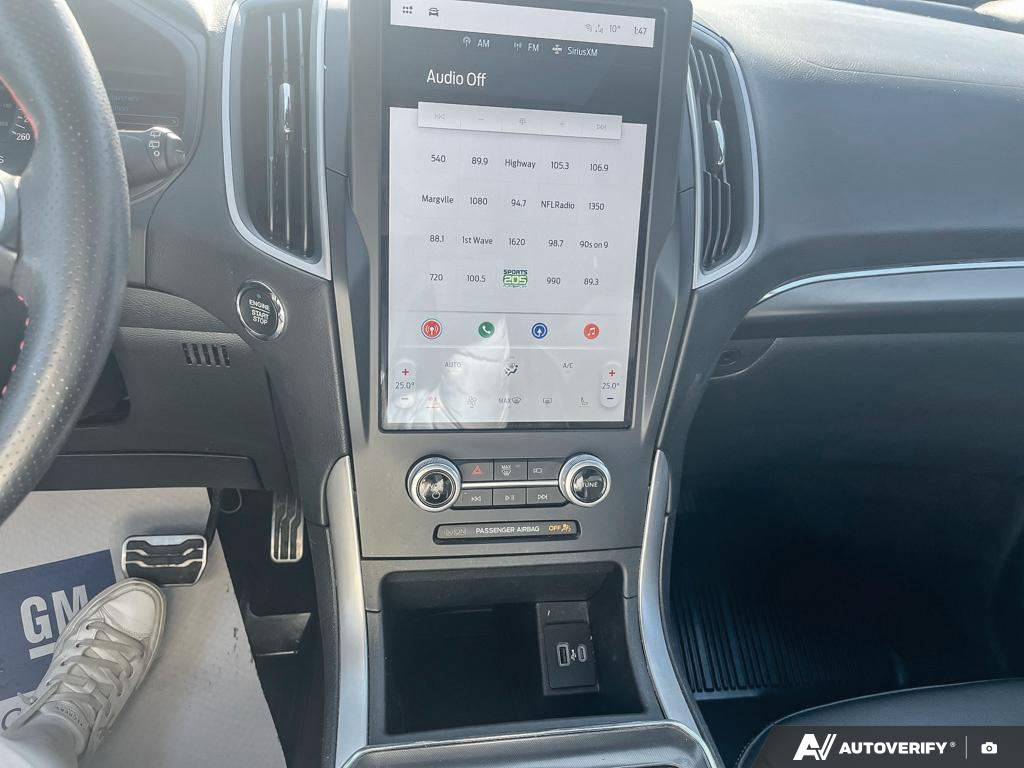 2022 Ford Edge - Gallery image 17