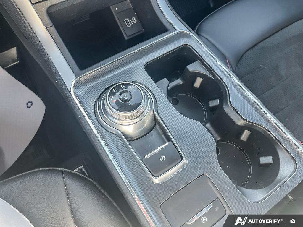 2022 Ford Edge - Gallery image 16