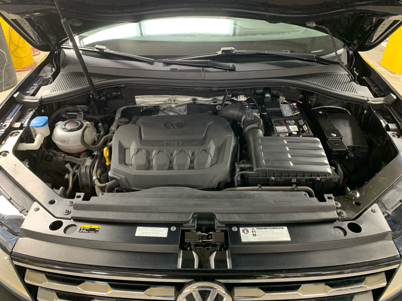 2018 Volkswagen Tiguan - Gallery image 9