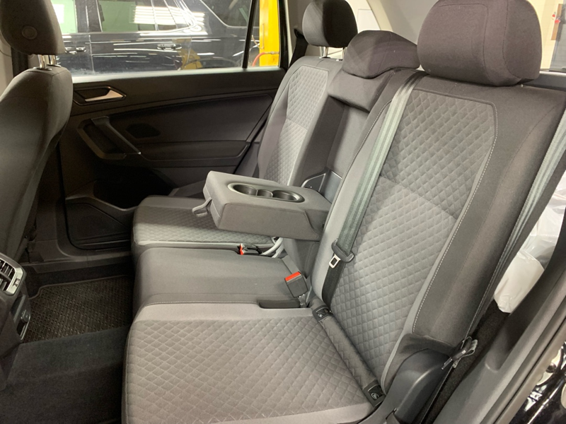 2018 Volkswagen Tiguan - Gallery image 14