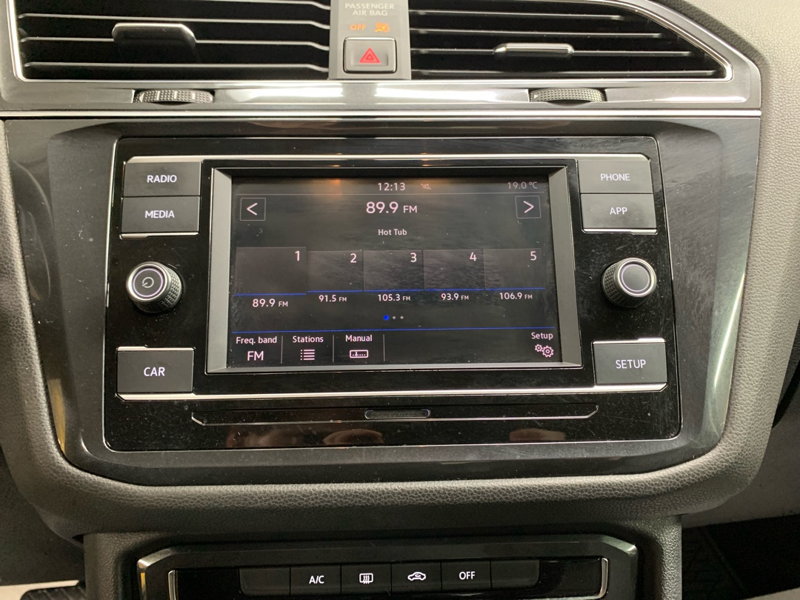 2018 Volkswagen Tiguan - Gallery image 21